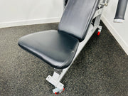 Nautilus Nitro Incline Press Machine